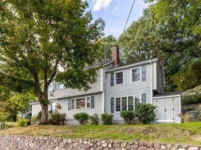 2 Rosemary Ave