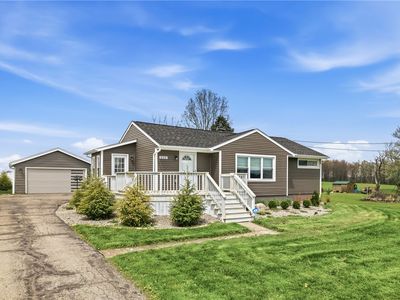 3887 Saranac Dr S