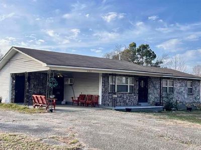 597 Walton Loop