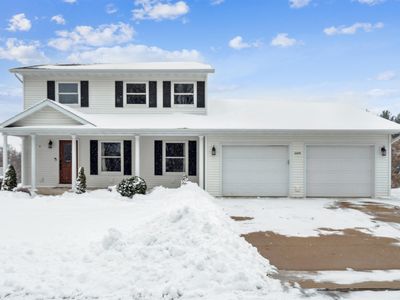 Property at 609 7th Ave SW, Cascade, IA