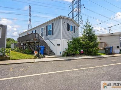 59 Helen Ave