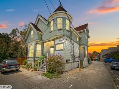 3229 Elm Street
