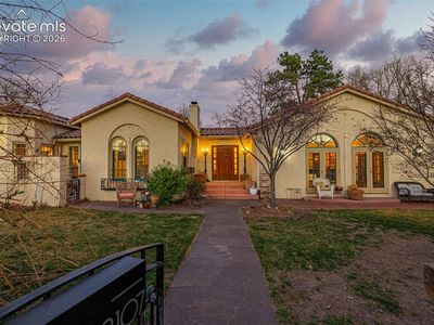 2107 N Cascade Ave