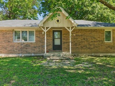 106 Peach Tree Ln