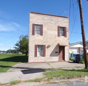 91 4th St