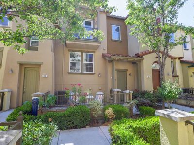 878 Luz Del Sol Loop