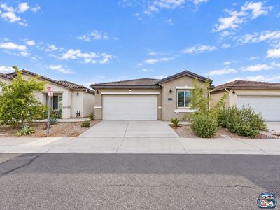 2737 Meadowbrook Dr