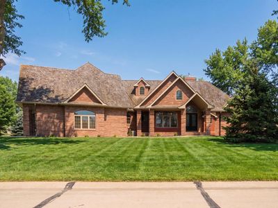 942 Spyglass Cir