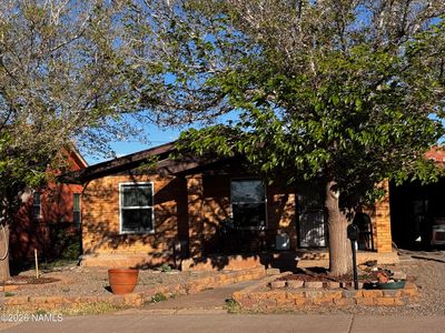 810 N Williamson Ave