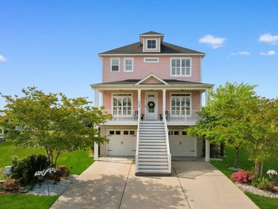 338 Harbour View Dr.