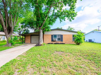 315 CRESHAM DR