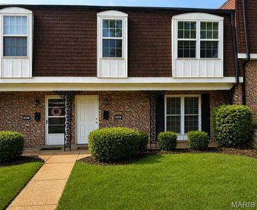 846 Dumont Pl