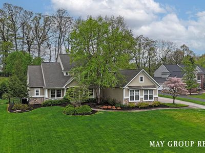 7828 Autumn Woods Dr SE