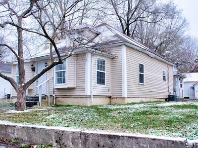 206 N Webster Avenue