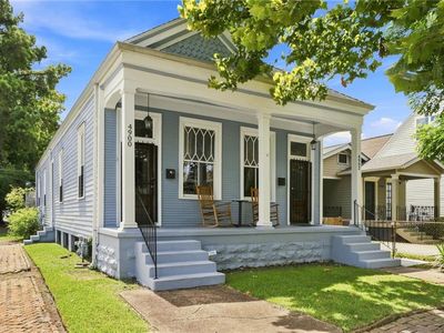4900-02 Laurel St