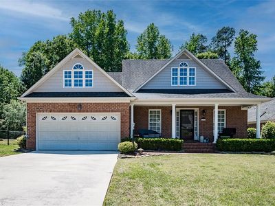 205 Beauregard Ln