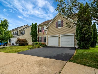 10019 Naughton Ct