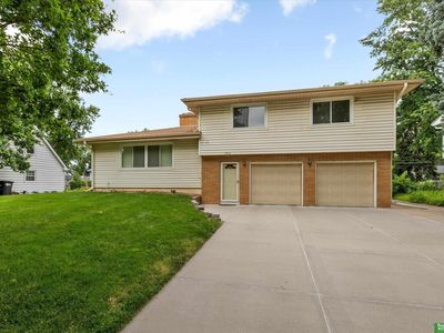 Property at 3612 S 106th St, Omaha, NE
