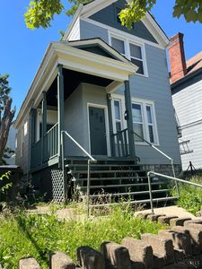 1929 Dana Ave