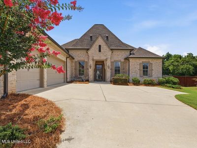 217 Harris Cir