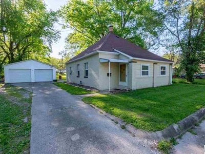 Property at 307 N 11th St, Clinton, IN