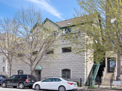 417 N Noble St APT 5