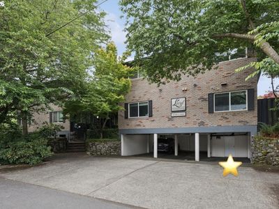 1824 NE Wasco St #4