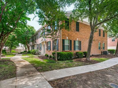 3033 Stone Forest Cir