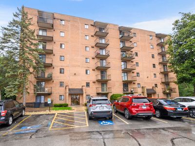 6050 Lake Bluff Dr Unit 402