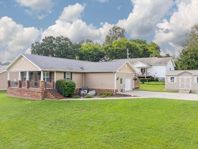 339 Foothills Dr
