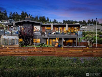 31 Pt. Fosdick Dr. NW