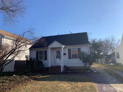 116 Giles Ave