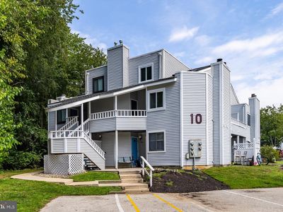 1004 Berwyck Ct