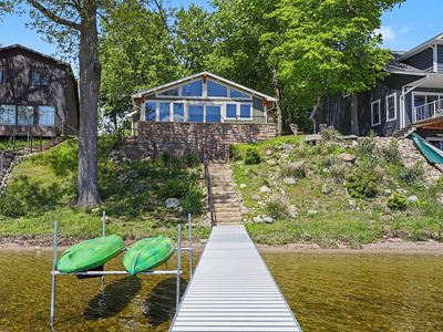527 Crystal Beach Dr