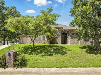 305 Dogwood Trails Loop