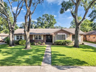 Property at 426 Shadow Creek Dr, Seabrook, TX