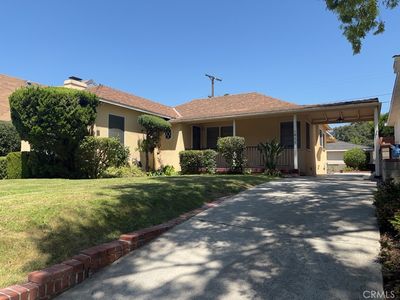 1817 Los Encinos Ave