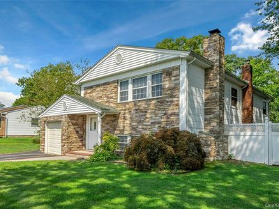 15 Greenbrier Lane