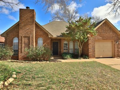 7325 Clariece Dr