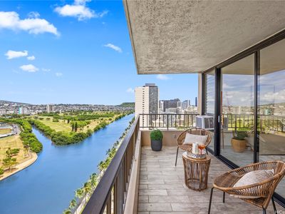 2121 Ala Wai Blvd APT 2506