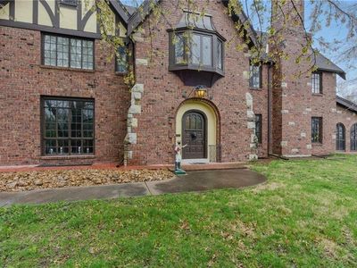 8 Orchard Pl
