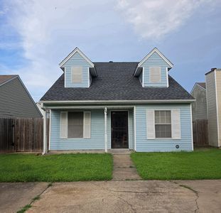 1404 Marjorie Ln