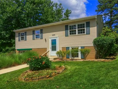 600 Joan St
