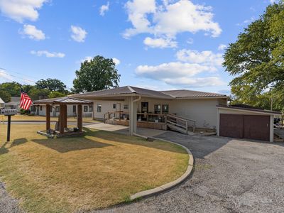 30327 S 4537th Rd