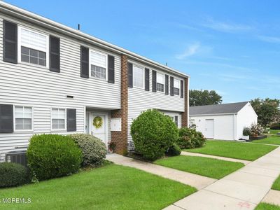 12 Pine Drive