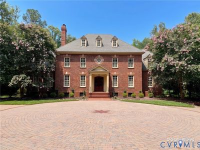 584 Manakin Towne Pl
