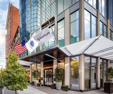 430 Stuart St #23J