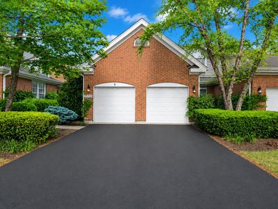 2S729 Parkview Dr