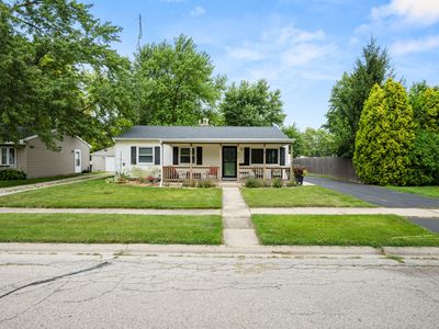 621 Fairlane Ave