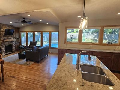 801 Continental Dr